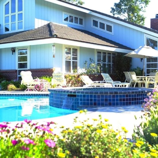 Vendre sa propriété au printemps avec l'agence Désormière & Vanhalst