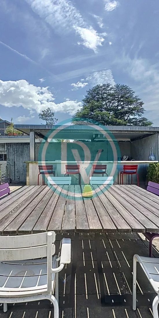 Property Featured Image